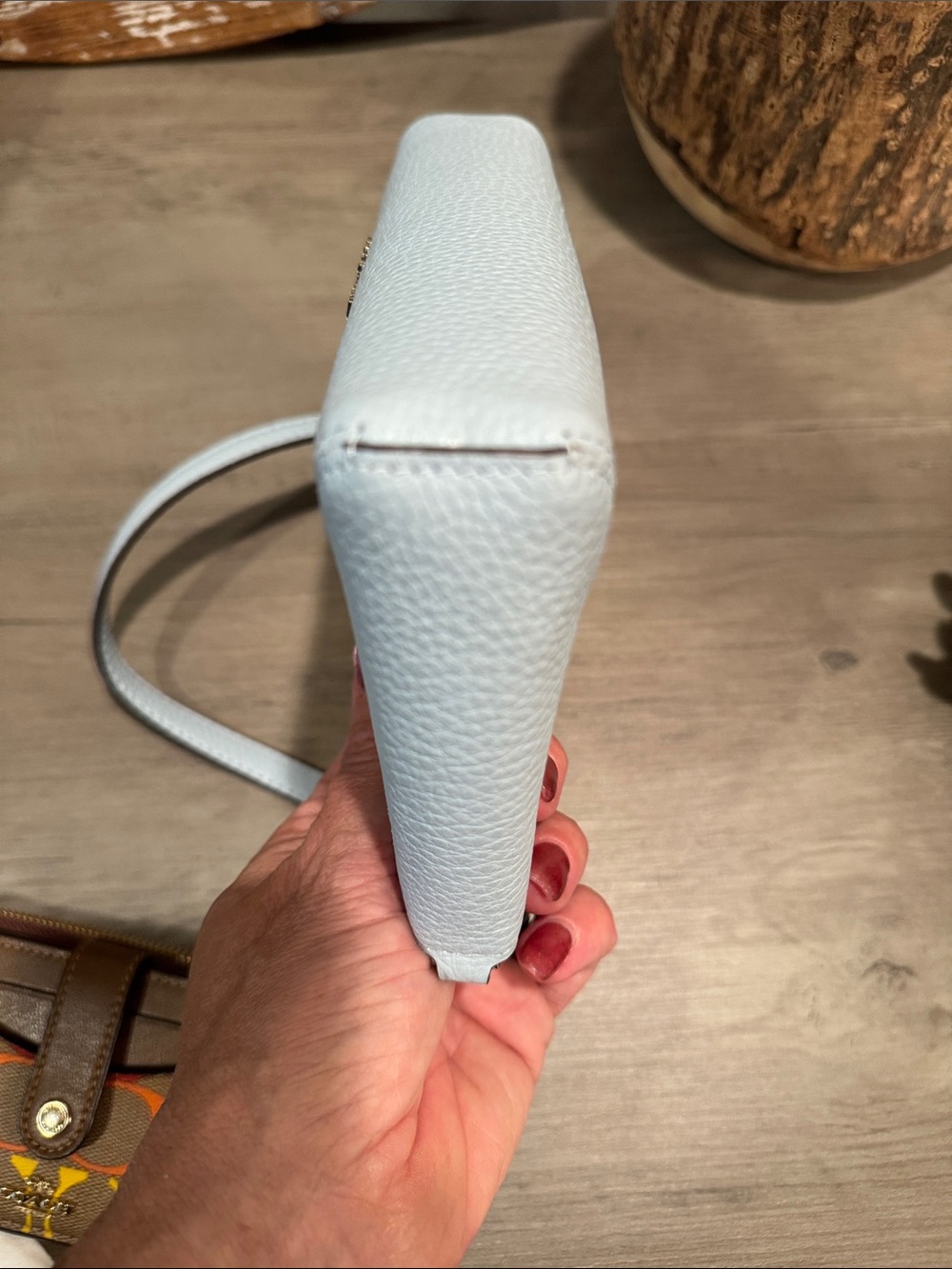 kate spade White and Light Blue Pebbled Leather Small Shoulder Bag - Picture 5 of 7